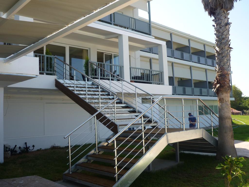 Hotel Limenari Filiatra Buitenkant foto