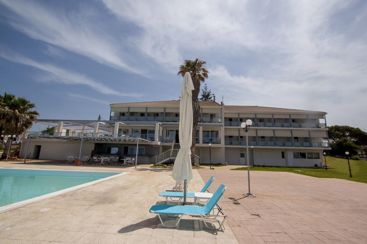Hotel Limenari Filiatra Buitenkant foto
