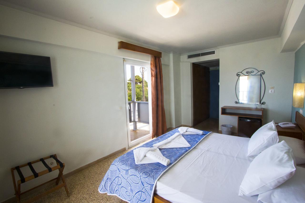 Hotel Limenari Filiatra Buitenkant foto